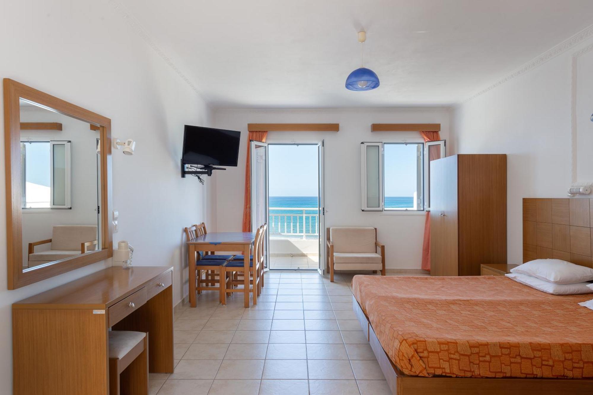 Marina Bay Hotel Ratzaklion Екстер'єр фото