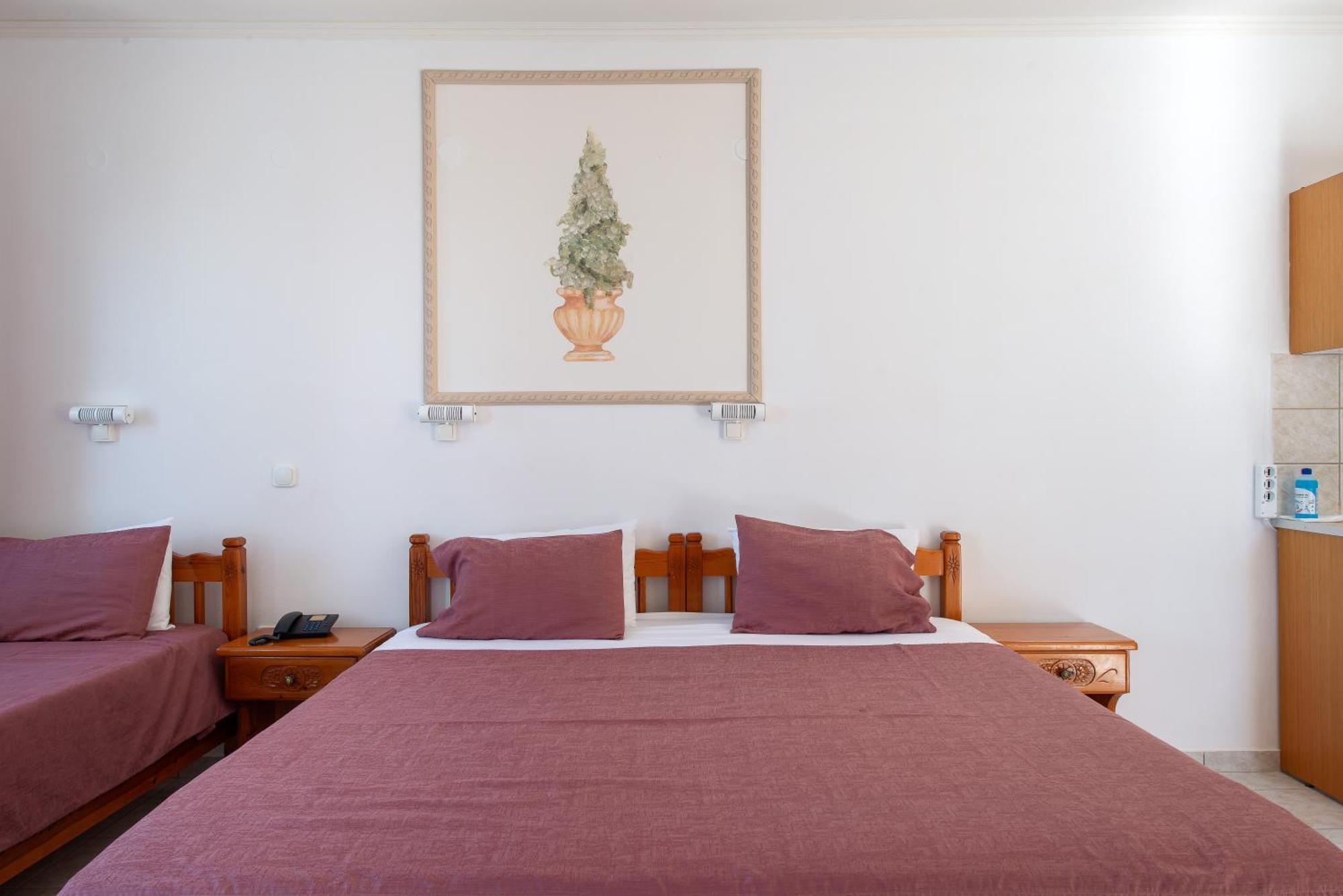 Marina Bay Hotel Ratzaklion Екстер'єр фото